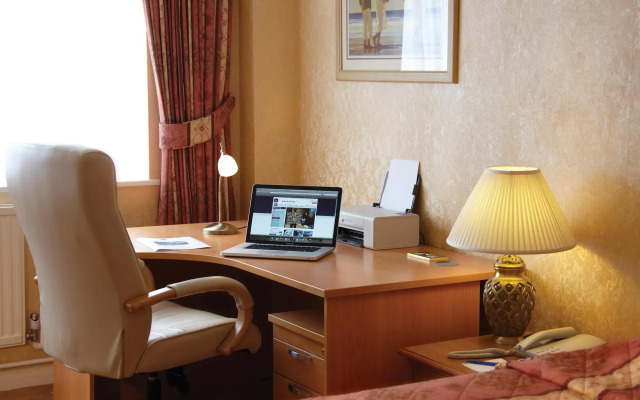 Tiverton Hotel Lounge & Venue