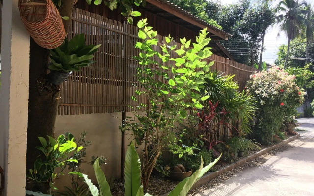 Him Dara Homestay