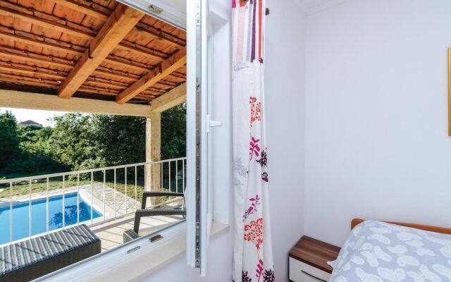 Beautiful Home in Radovcici With Wifi and 2 Bedrooms
