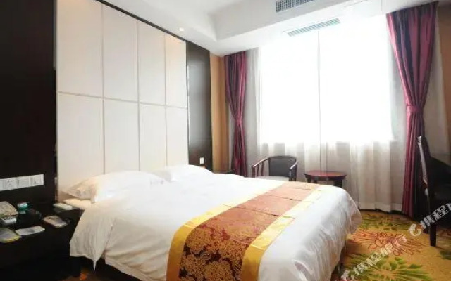 Super 8 Hefei Mingguang Road Hengda Center Square