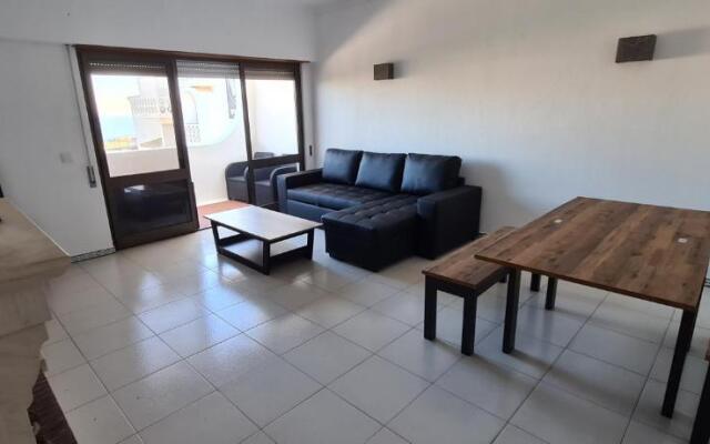 402 - Oura - 2 Bedroomed Apartment - Sea View