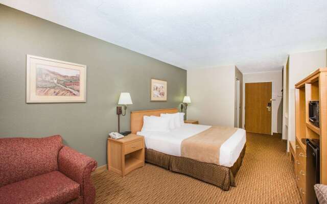 Ramada by Wyndham Spirit Lake/Okoboji