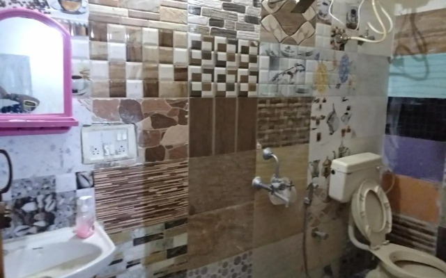 Professionals Pride PG for Gents