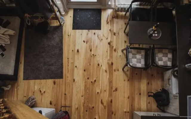 Дом Шалаш на Усе