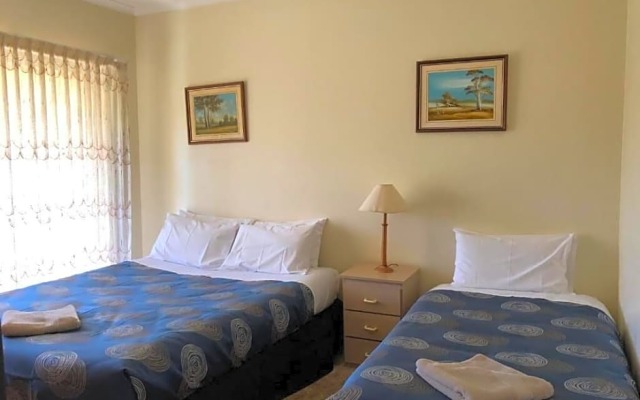 El Sierra Motel