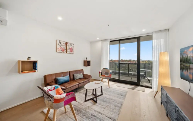 Stylish 2-bed Apartment With Luxe Amenities Access