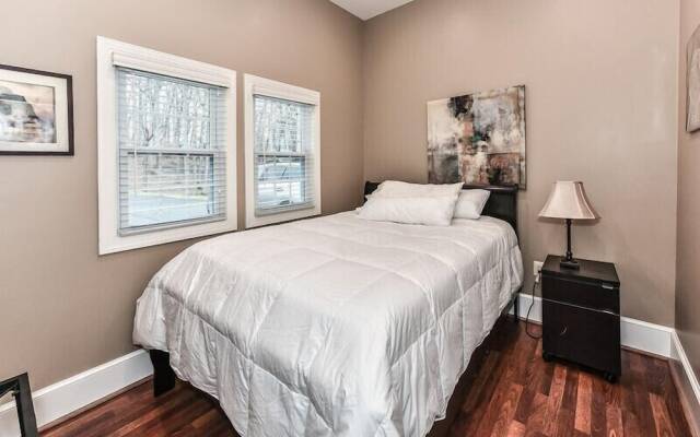 The Manor at Courtland Farm