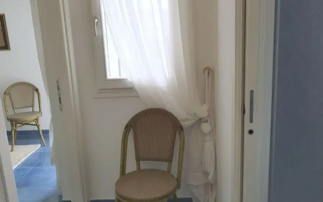Oltremare apartment with large veranda for 6 people