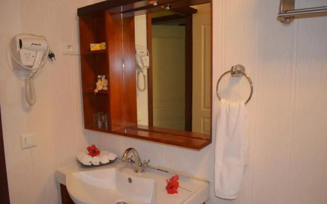 Moorea Golf Lodge