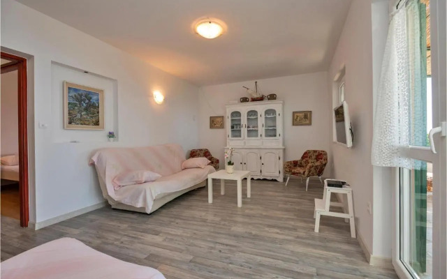 Holiday home Podgora 14