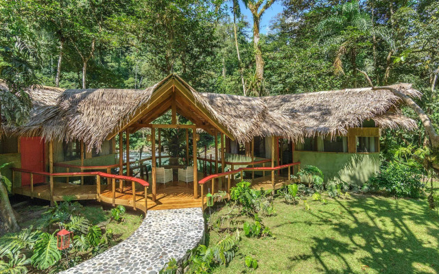 Pacuare Lodge by Böëna