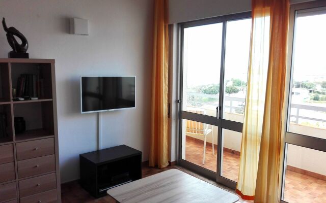 Sunny Apartment in Praia da Rocha