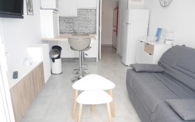 Appartement Saint-Hilaire-de-Riez, 1 pièce, 2 personnes - FR-1-91-152
