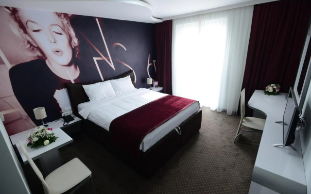 Hotel Hollywoodland Wellness & Aquapark