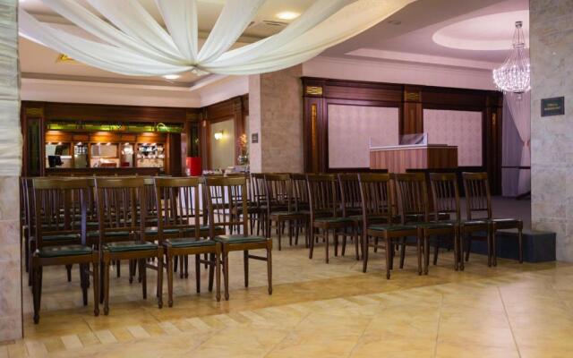 Dabas Hotel