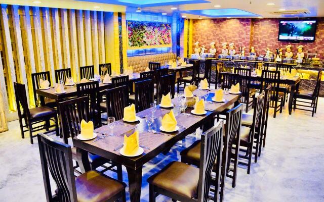 SK Crown Park Naraina