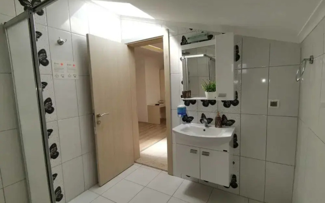 Hotel Seril 2