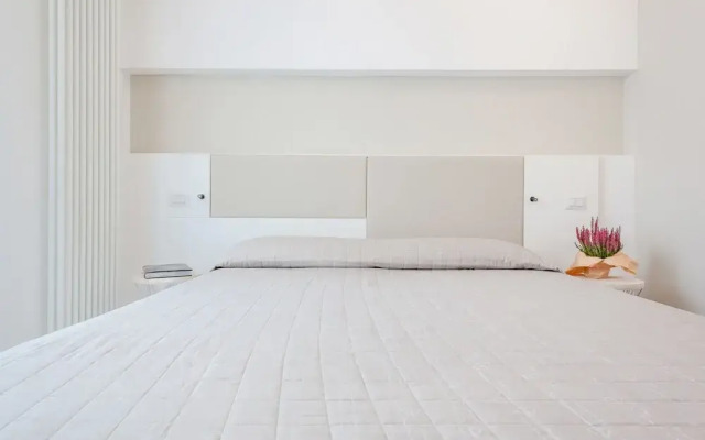 In the heart of Ferrara Apartments