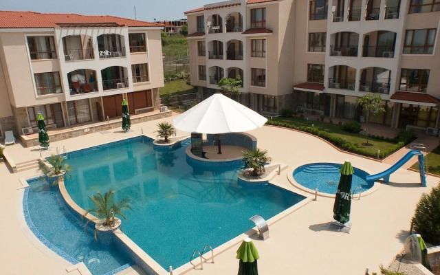 Paradise Bay Hotel