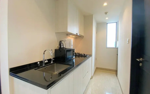 Comfy And Well Furnished 1Br Branz Bsd City Apartment
