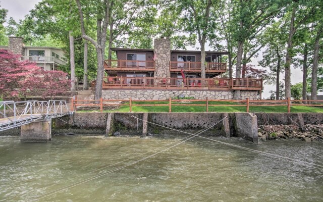 Waterfront Lake Ozark Home w/ Private Dock!