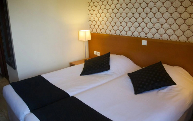 The Originals City, Hôtel Castel Burgond
