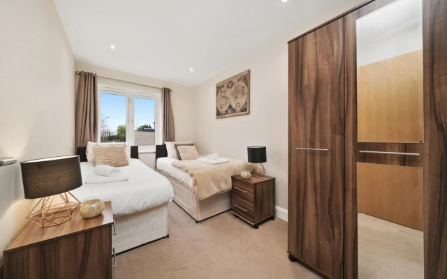 London Heathrow Living Serviced Apartments - Apt 9