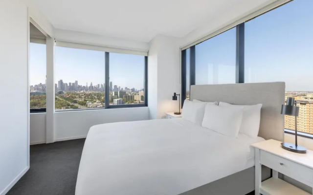 Oaks Melbourne Flemington Suites