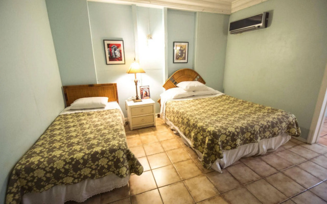 Galleon House Hotel