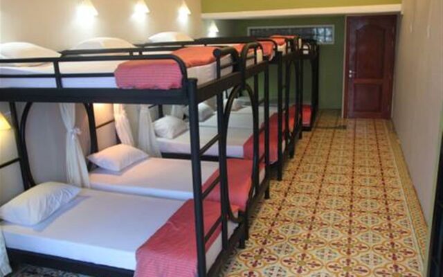 Camory Backpacker Hostel