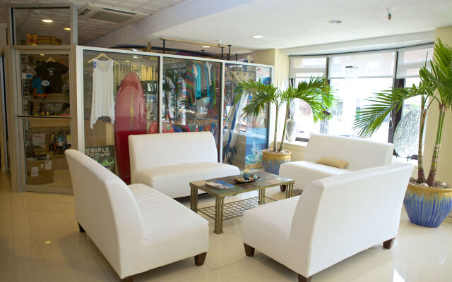 Long Beach Hotel