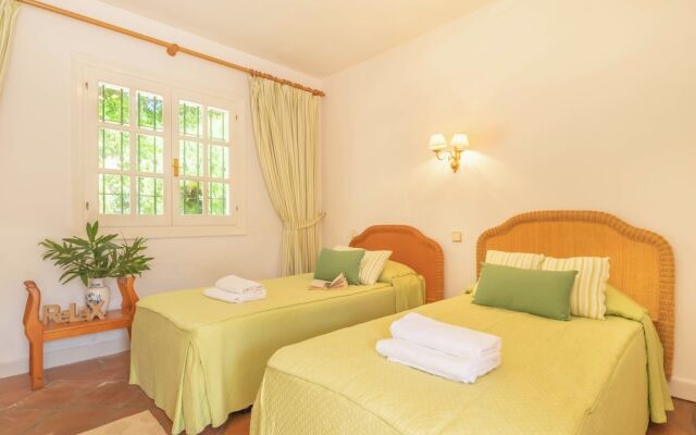 Cortijo Villa Padierna El Lago