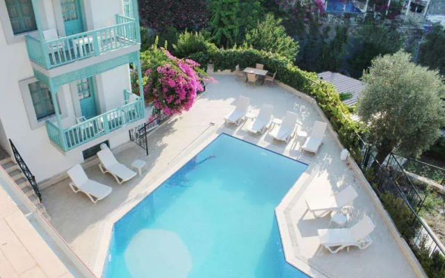 Silent Turkuaz Hotel