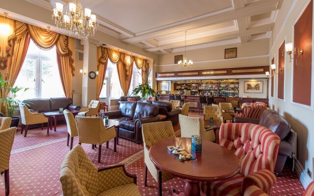The Victoria Hotel & Source Spa