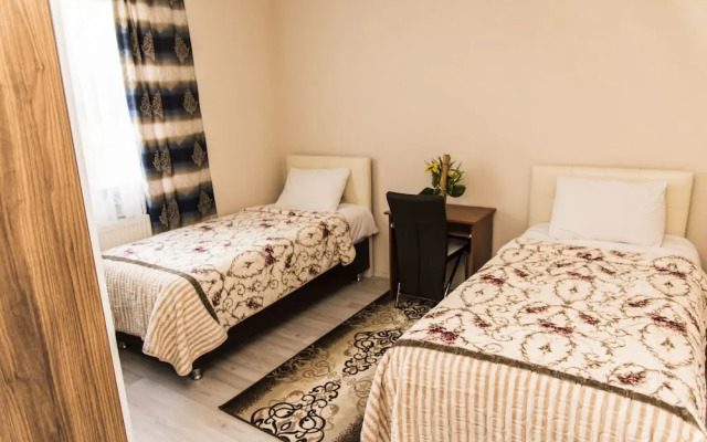 Nazar Suite Apart