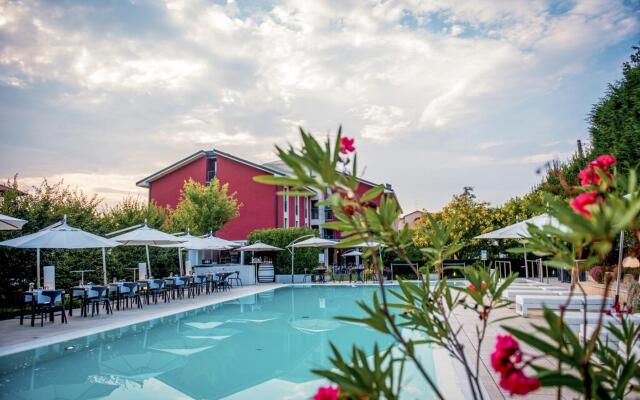 Red S Redaelli Hotel