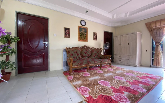 OYO Home 90331 D'jj Homestay