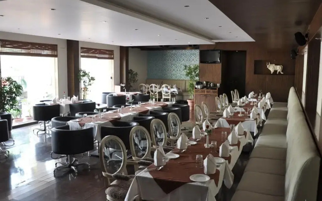 Hotel Grand Imperia