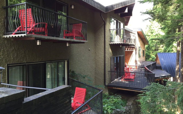 The Lodge At Skeena Landing