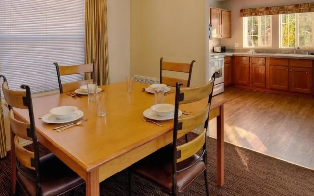 The Roundhouse Resort