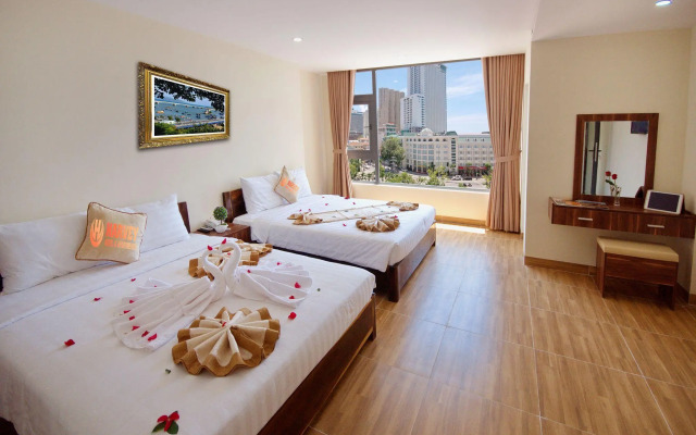 Harvey Hotel & Apartments