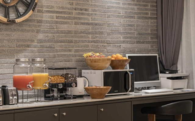 Busan Gijang Brown Dot