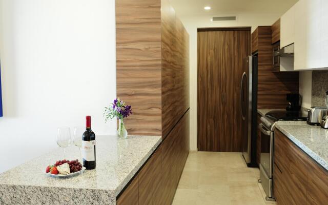 Condo Solaria G202 in Ventanas Residencial