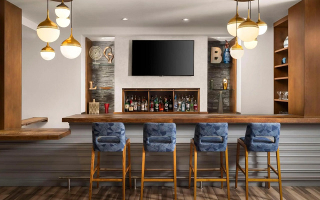 Homewood Suites by Hilton Boston Brookline-Longwood Medical