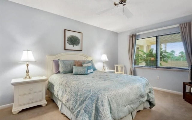 Sea Oats 123 2 Bedroom Condo by RedAwning