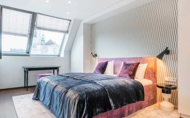 Penthouse near the town hall Vienna