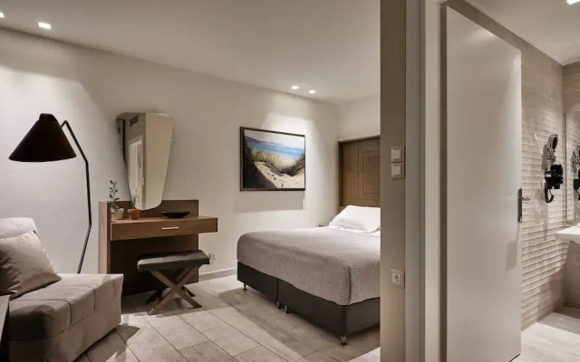 Prima Vista Beachfront Boutique Hotel