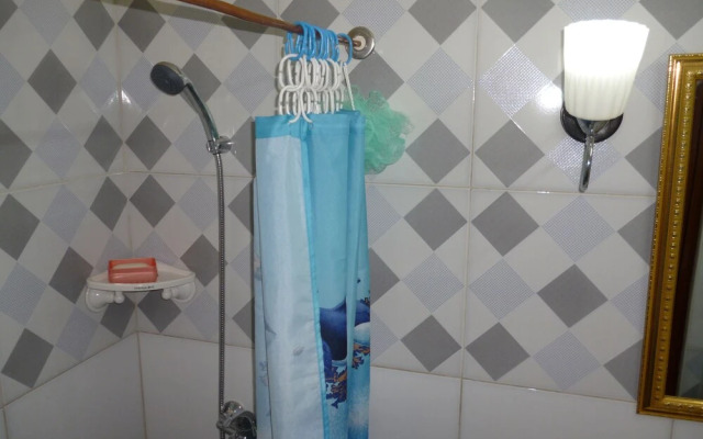Hostal Colon 271