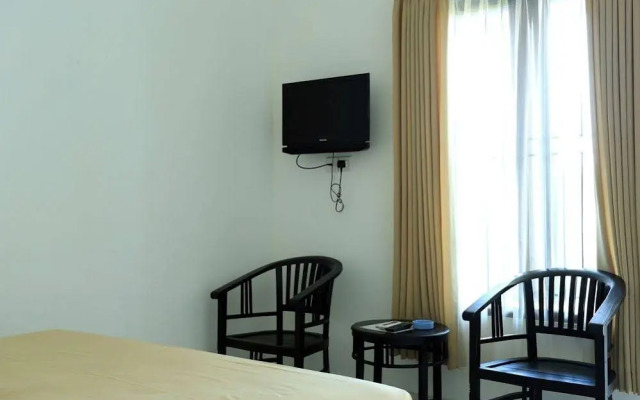 RedDoorz @ Raya Seminyak