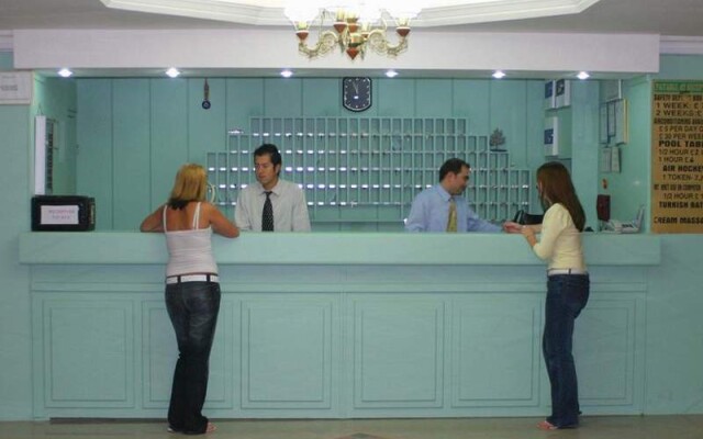 Esra Family Suite Hotel